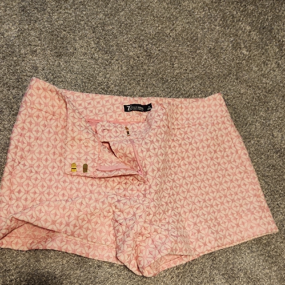 Pink Geometric Patterned Shorts